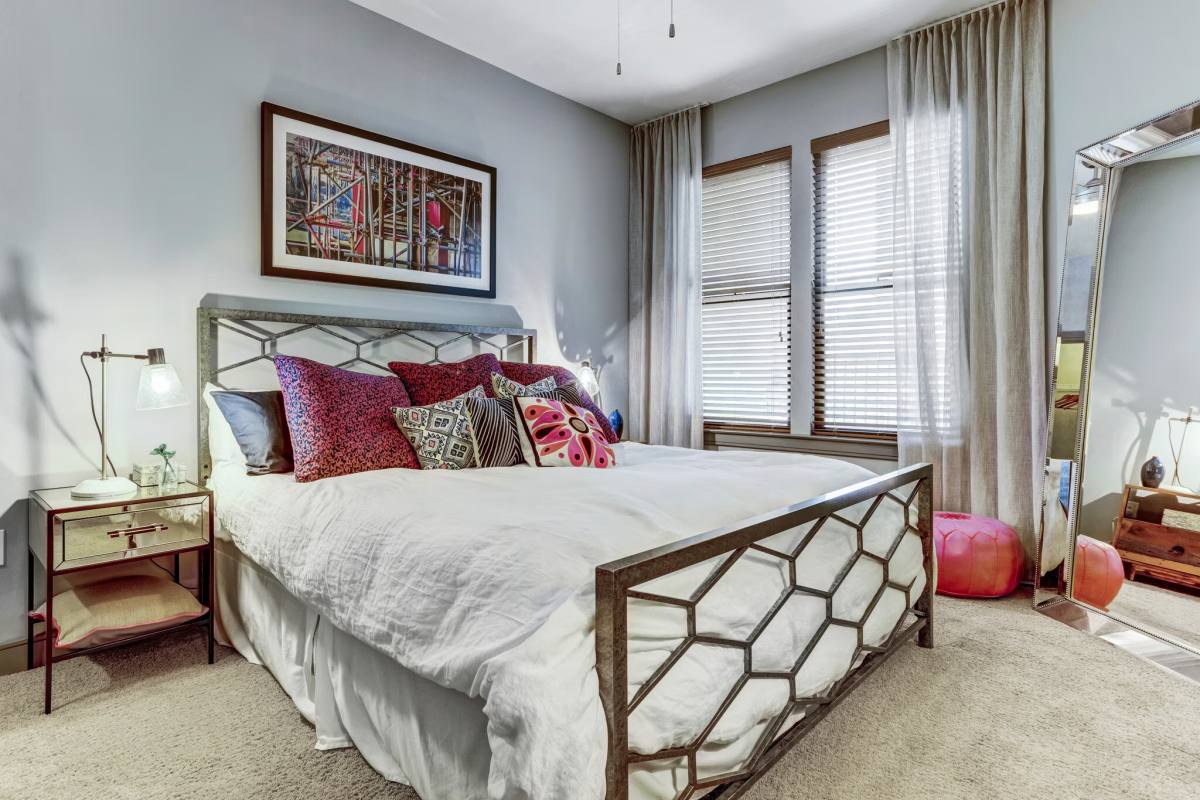 Apartment for rent at 2305 W Alabama St #GUK, Houston, TX 77098