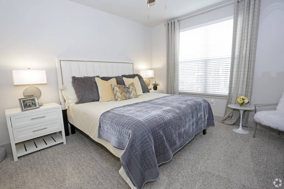 Apartment for rent at 331 Forest Center Dr #KLG2, Kingwood, TX 77339