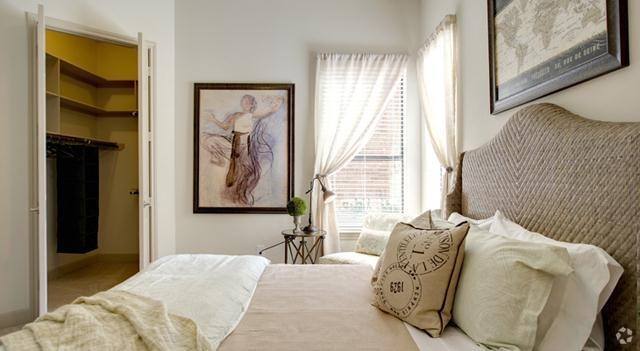Apartment for rent at 10441 Spring Green Blvd #LVCR, Katy, TX 77494