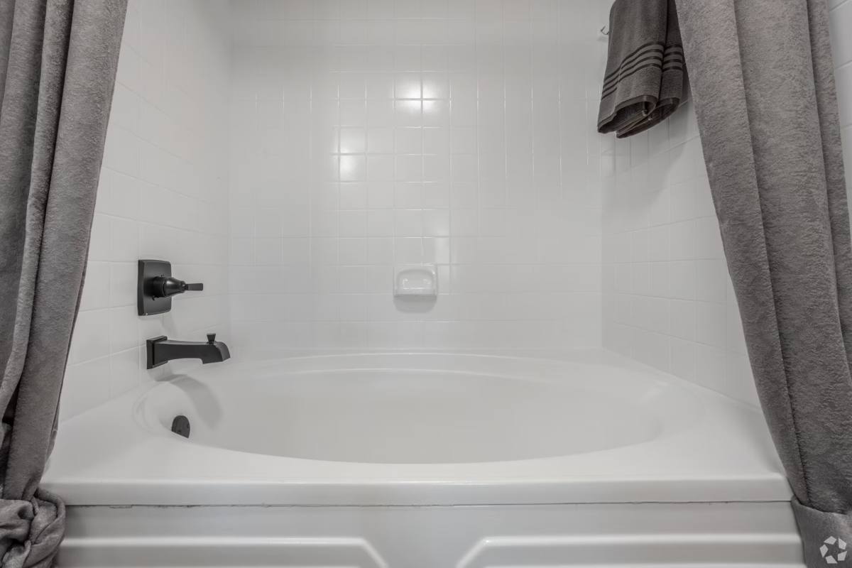 Apartment for rent at 1699 Romano Park Lane #LVE2, Houston, TX 77090