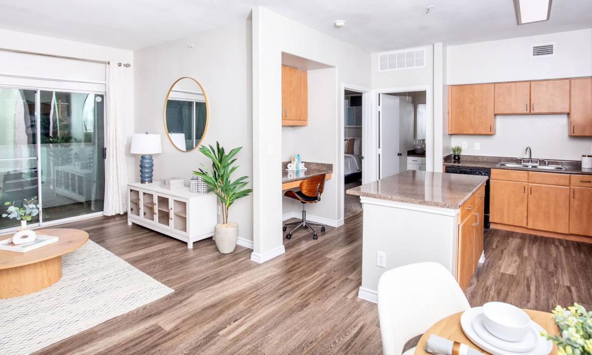 Apartment for rent at 12430 Oxford Park Dr #MSKE, Houston, TX 77082