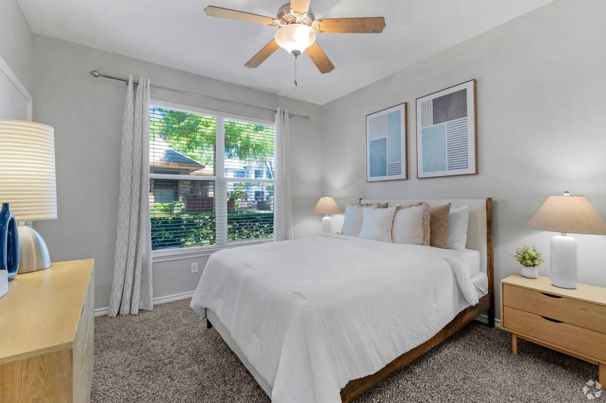 Apartment for rent at 12430 Oxford Park Dr #MSKE, Houston, TX 77082