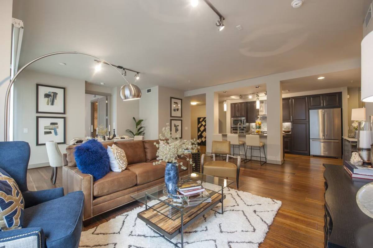 Apartment for rent at 10401 Town & Country Way #PRS2, Houston, TX 77024