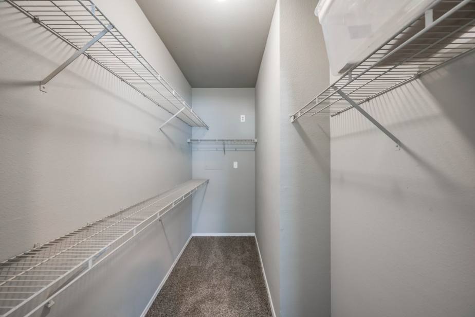 Apartment for rent at 301 N Wesley Dr, League City, TX 77573