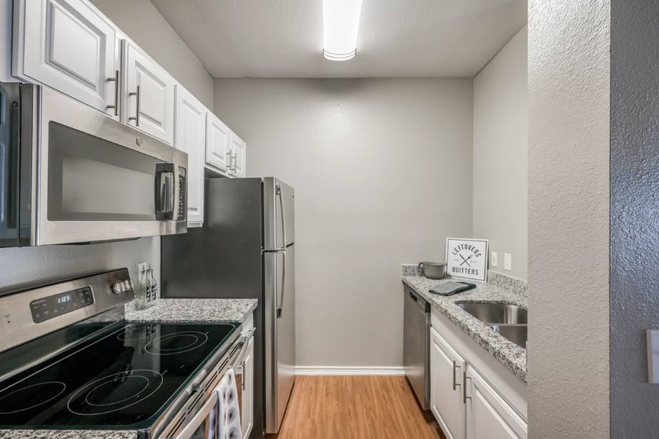 Apartment for rent at 301 N Wesley Dr, League City, TX 77573