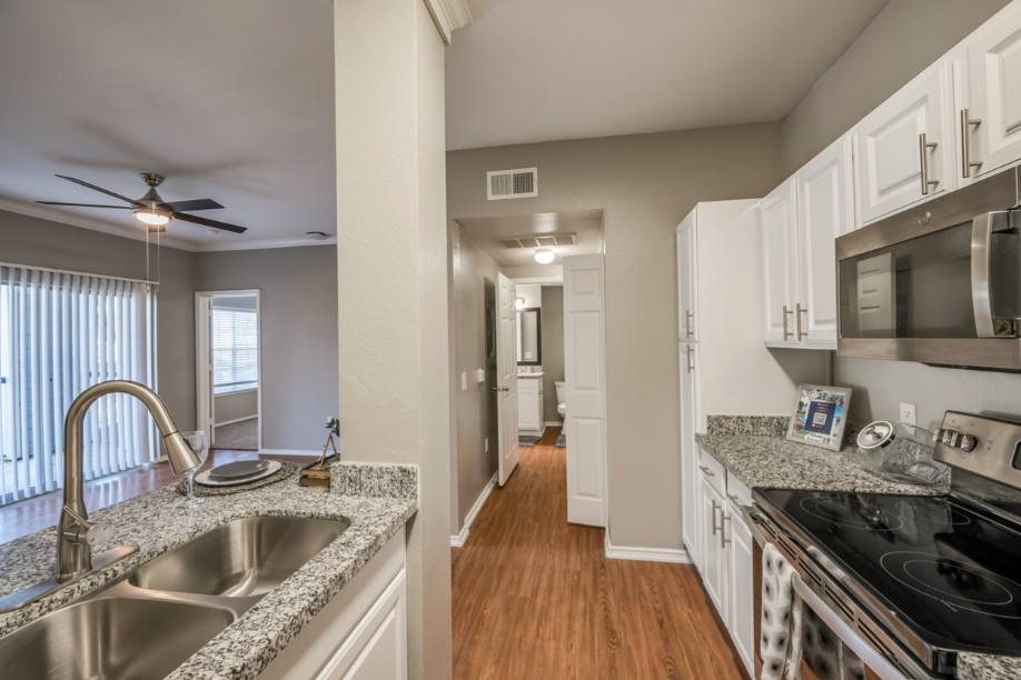 Apartment for rent at 301 N Wesley Dr, League City, TX 77573