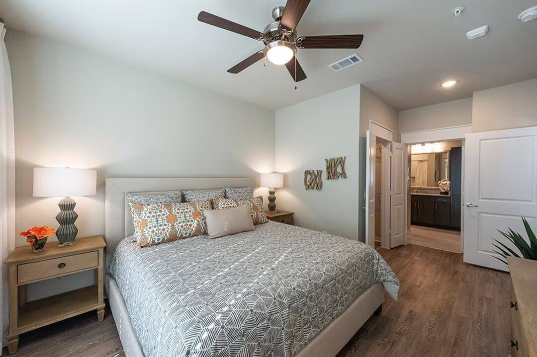 Apartment for rent at 15915 Kingfield Dr #SNPS2, Houston, TX 77084