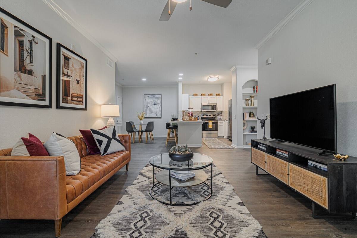 Apartment for rent at 1255 Eldridge Parkway #SNPA, Houston, TX 77077