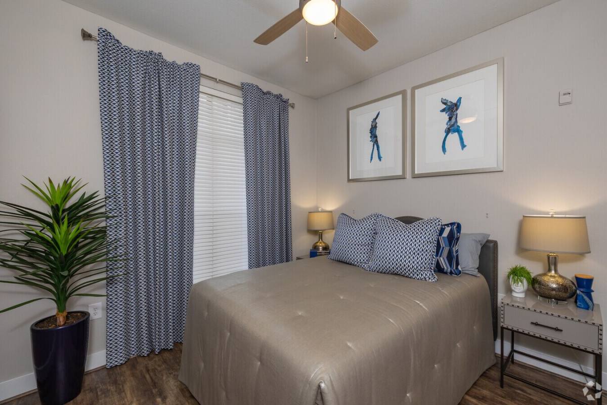 Apartment for rent at 875 N Eldridge Parkway #AMEM1, Houston, TX 77079