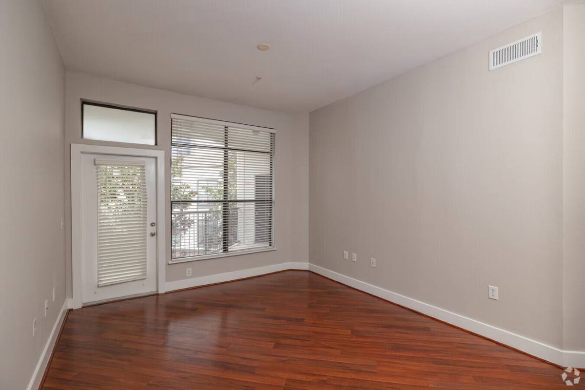 Apartment for rent at 875 N Eldridge Parkway #AMEM2, Houston, TX 77079