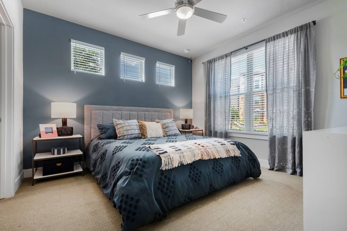 Apartment for rent at 15500 Middlebrook Dr #ATCL1, Houston, TX 77058