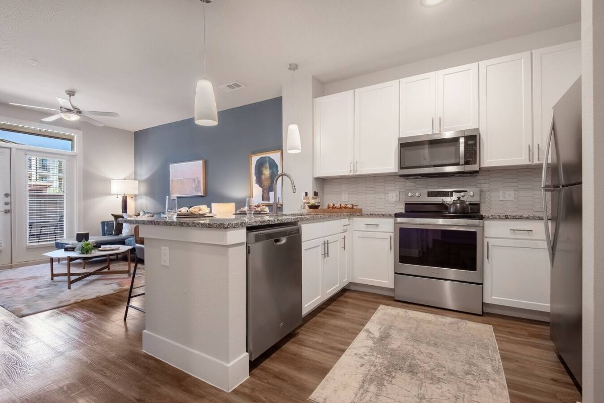 Apartment for rent at 15500 Middlebrook Dr #ATCL1, Houston, TX 77058