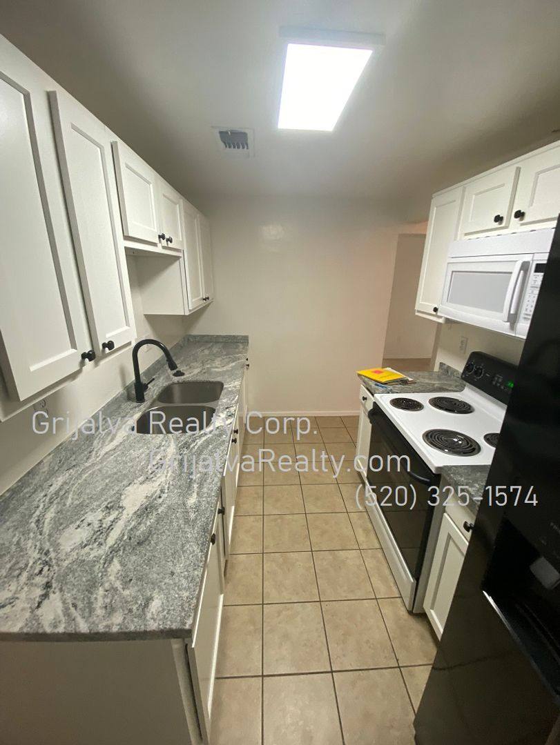 Apartment for rent at 1415 E Elm St, Tucson, AZ 85719