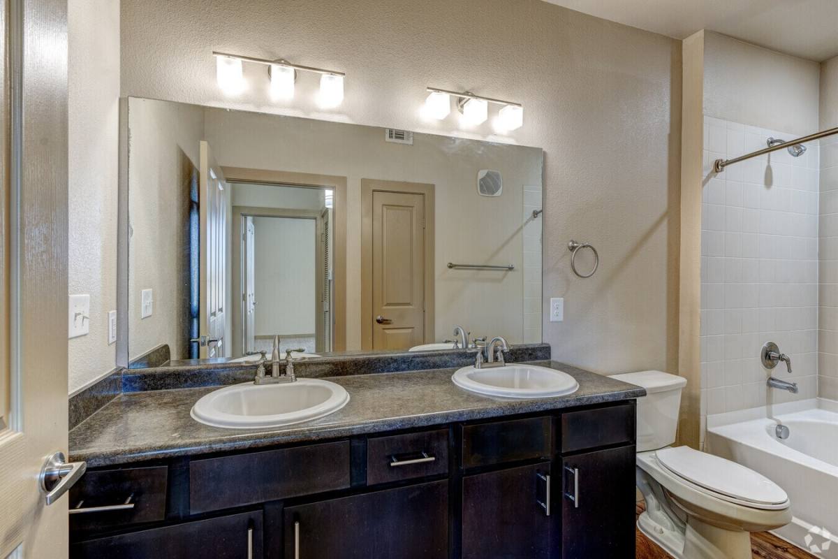 Apartment for rent at 1550 Westborough Dr #DW2, Katy, TX 77449