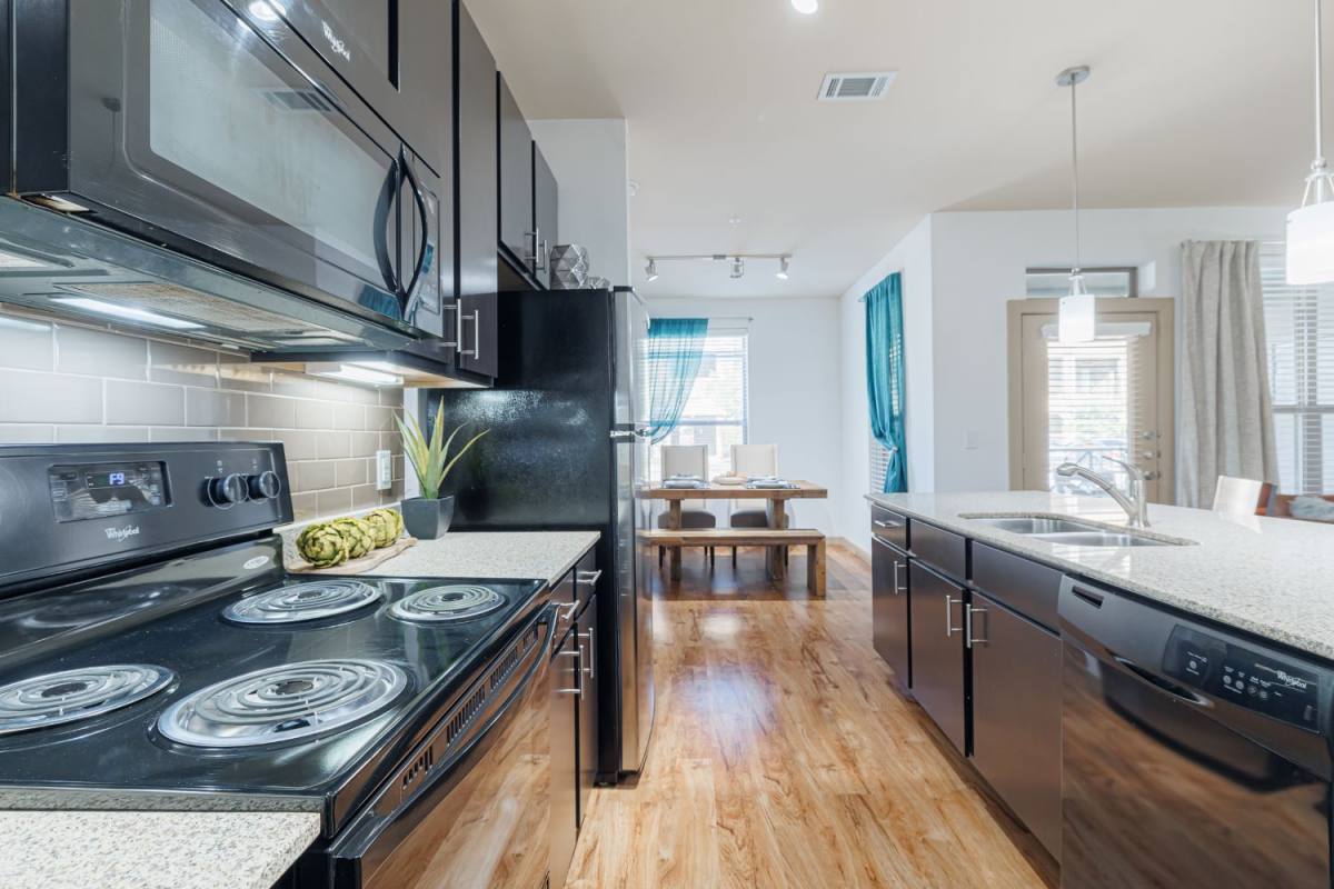 Apartment for rent at 1550 Westborough Dr #DW4, Katy, TX 77449