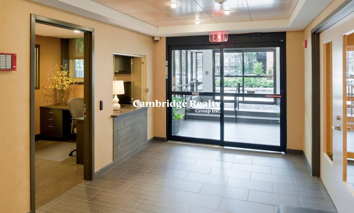 Apartment for rent at 10 Camelot Court #10-6T, Brighton, MA 02135