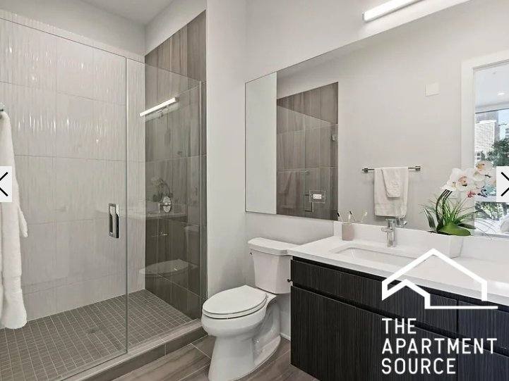 Condo for rent at 812 W Adams St, Chicago, IL 60607