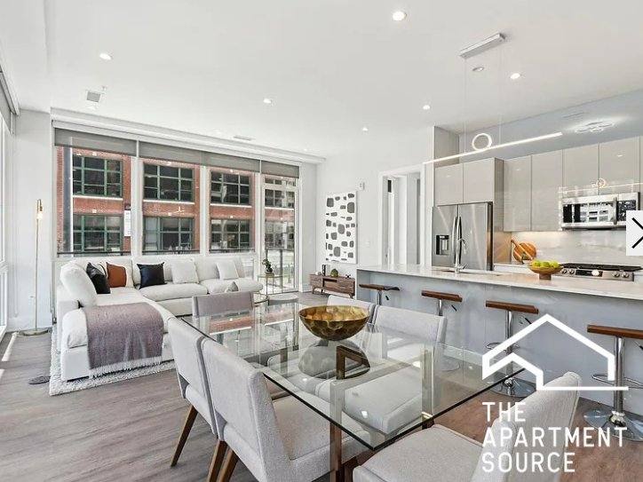 Condo for rent at 812 W Adams St, Chicago, IL 60607