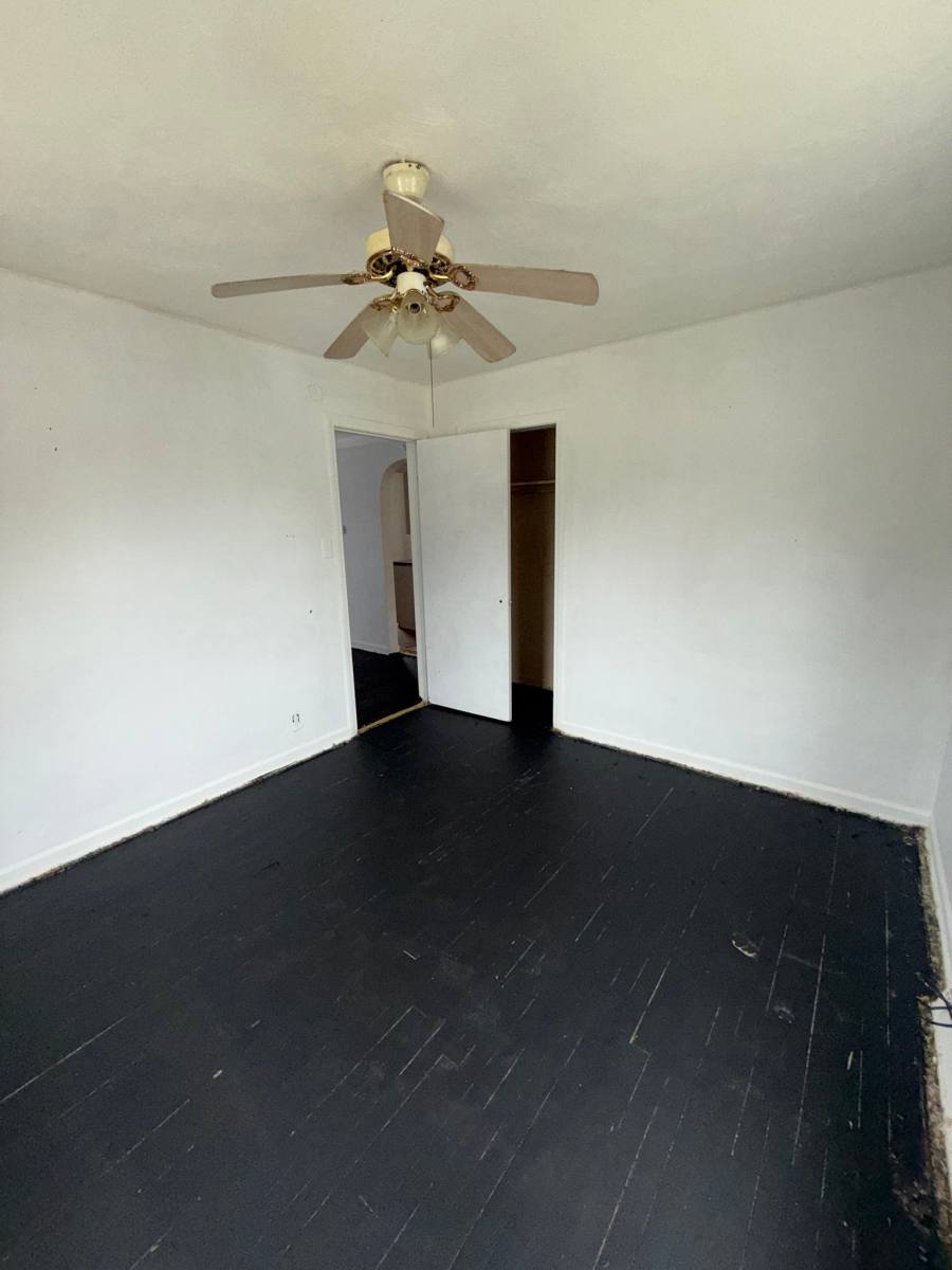 House for rent at 246 E York Ave, Flint, MI 48505