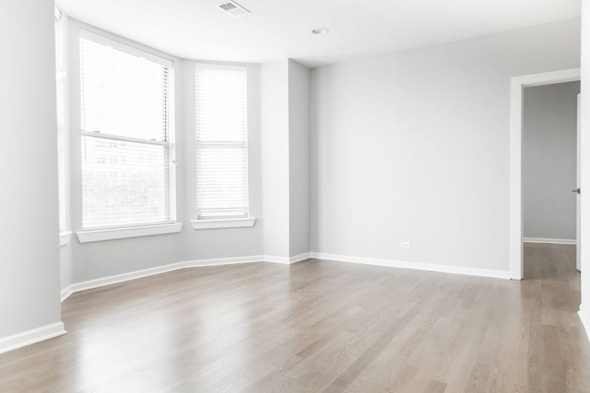 Apartment for rent at 3266 N Clark #2G, Chicago, IL 60657