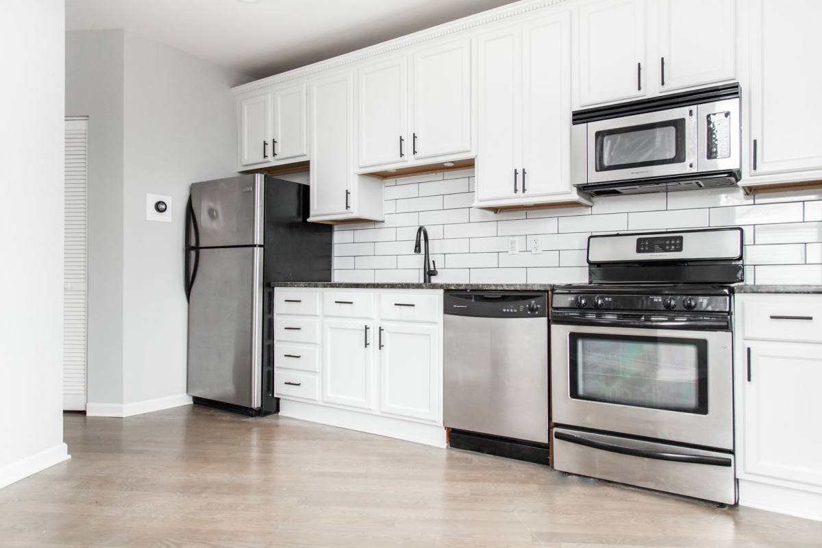 Apartment for rent at 3266 N Clark #2G, Chicago, IL 60657
