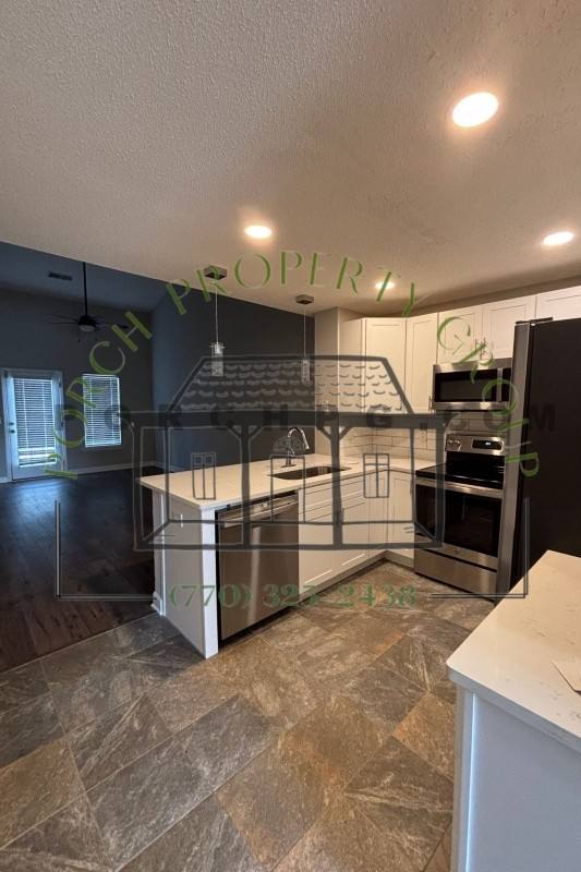 Apartment for rent at 305 Fox Overlook #1, Woodstock, GA 30188