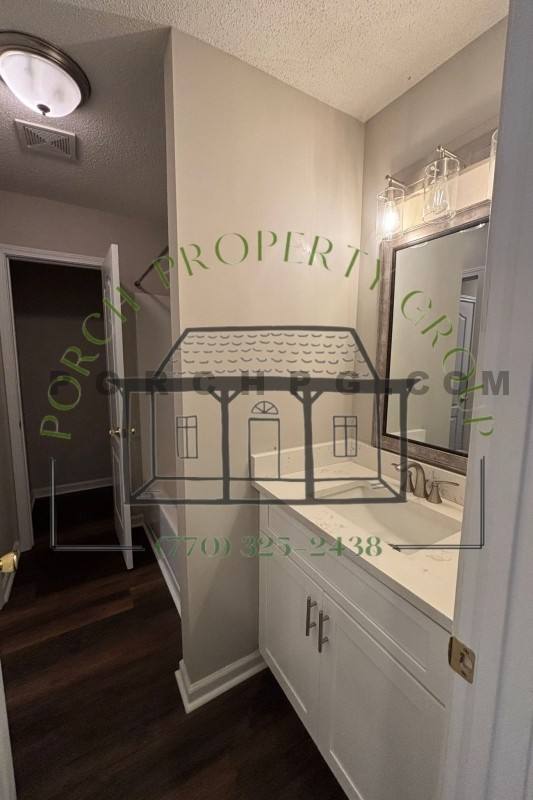 Apartment for rent at 305 Fox Overlook #1, Woodstock, GA 30188
