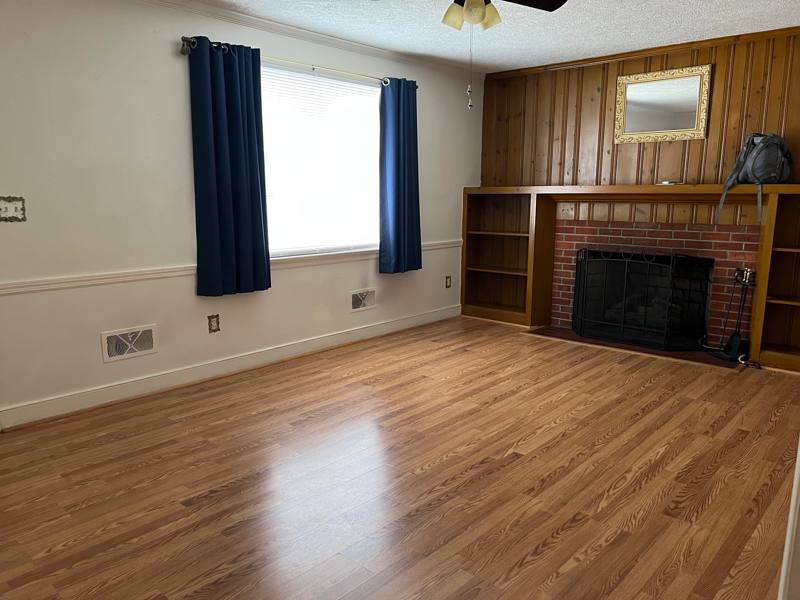 House for rent at 1505 Augusta St, Lynchburg, VA 24501