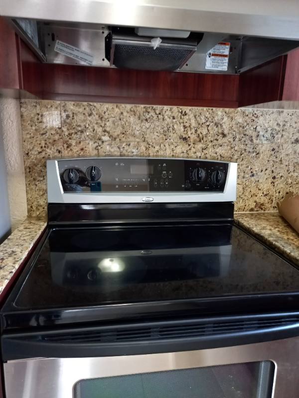 Townhouse for rent at 43 Place W, Hialeah, FL 33012