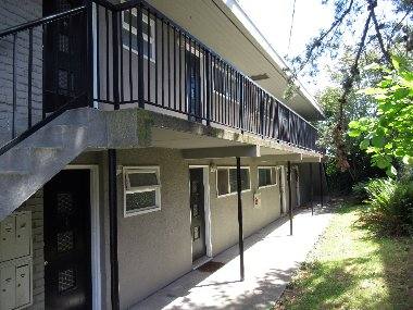 House for rent at 2349 W Newton St #202, Seattle, WA 98199