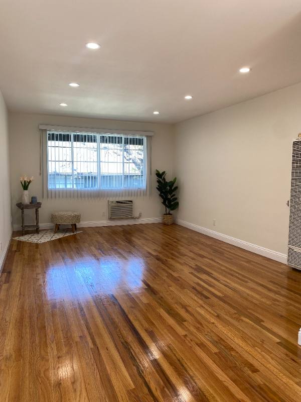 Apartment for rent at 1778 Grevelia St, South Pasadena, CA 91030