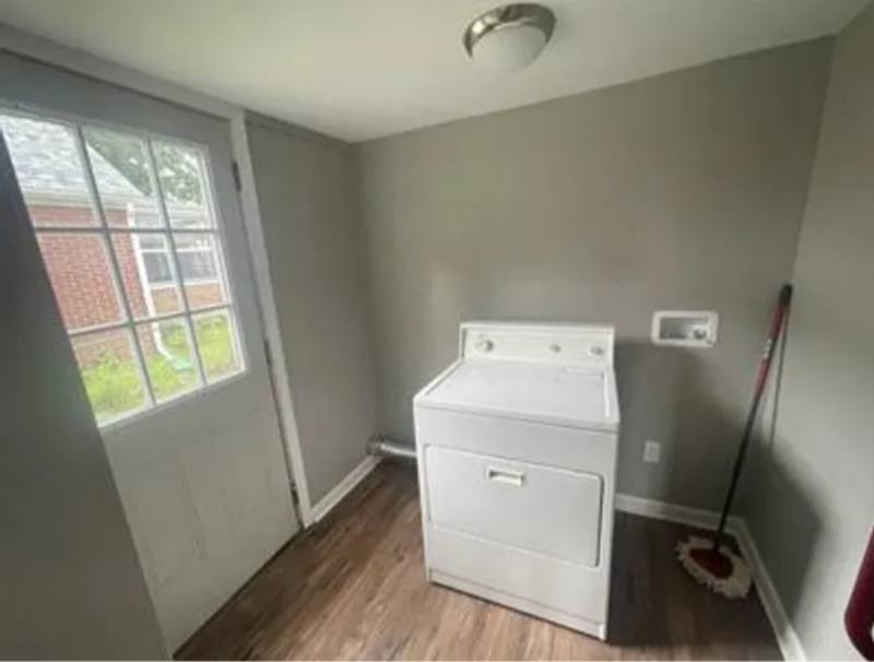 Apartment for rent at 32 Forry St #B, Newark, OH 43055