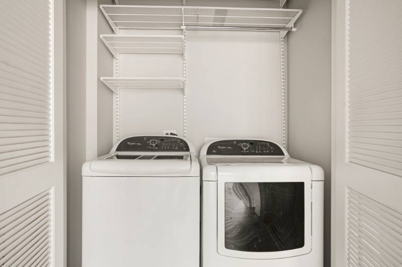 Apartment for rent at 760 W Adams, Chicago, IL 60661