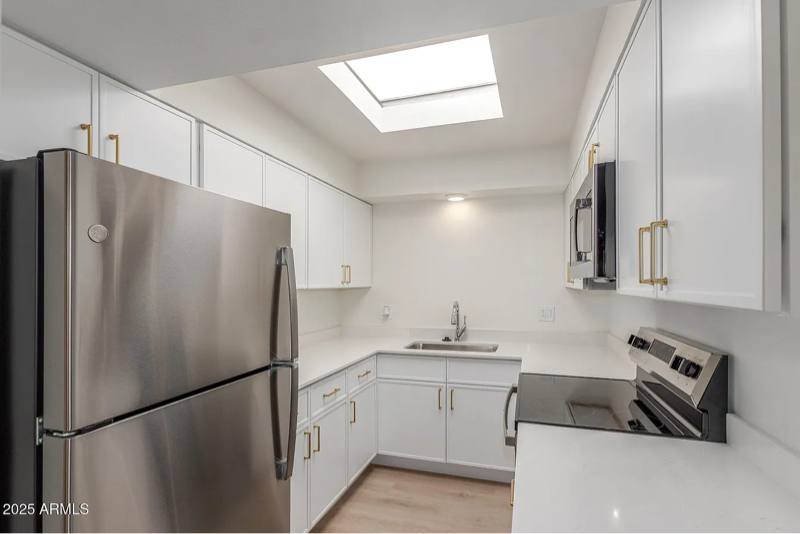 Apartment for rent at 4235 N 13th Place #2, Phoenix, AZ 85014