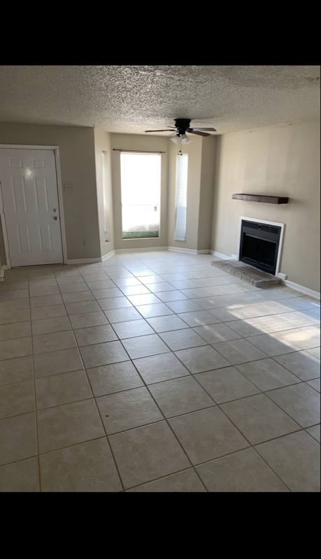 Townhouse for rent at 1755 Blvd De Province #A, Baton Rouge, LA 70816