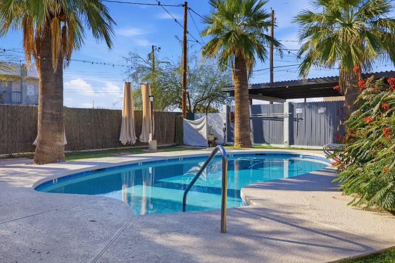 Apartment for rent at 4235 N 13th Place #1, Phoenix, AZ 85014