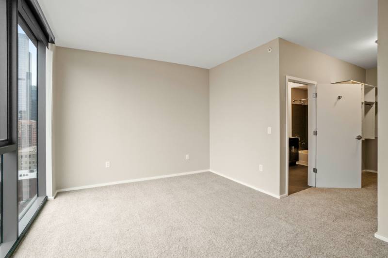 Apartment for rent at 120 N Desplains, Chicago, IL 60661