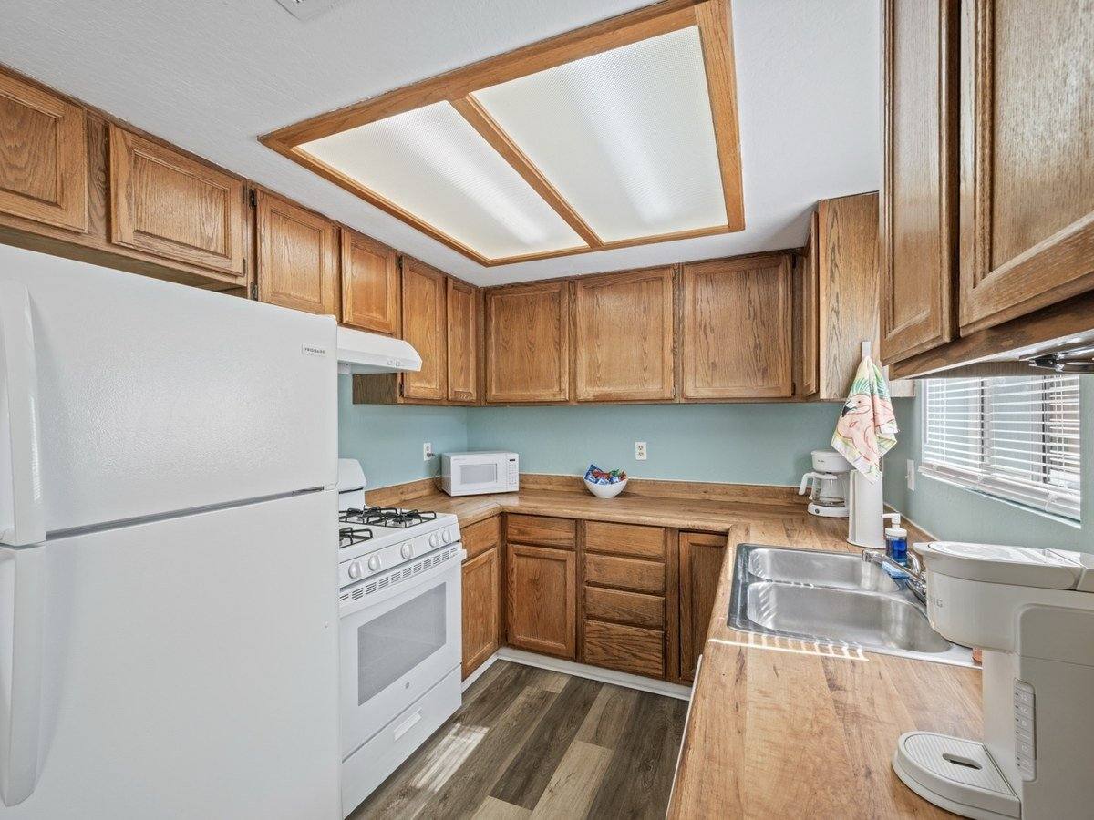 House for rent at 1237 Lenrey Ave, El Centro, CA 92243