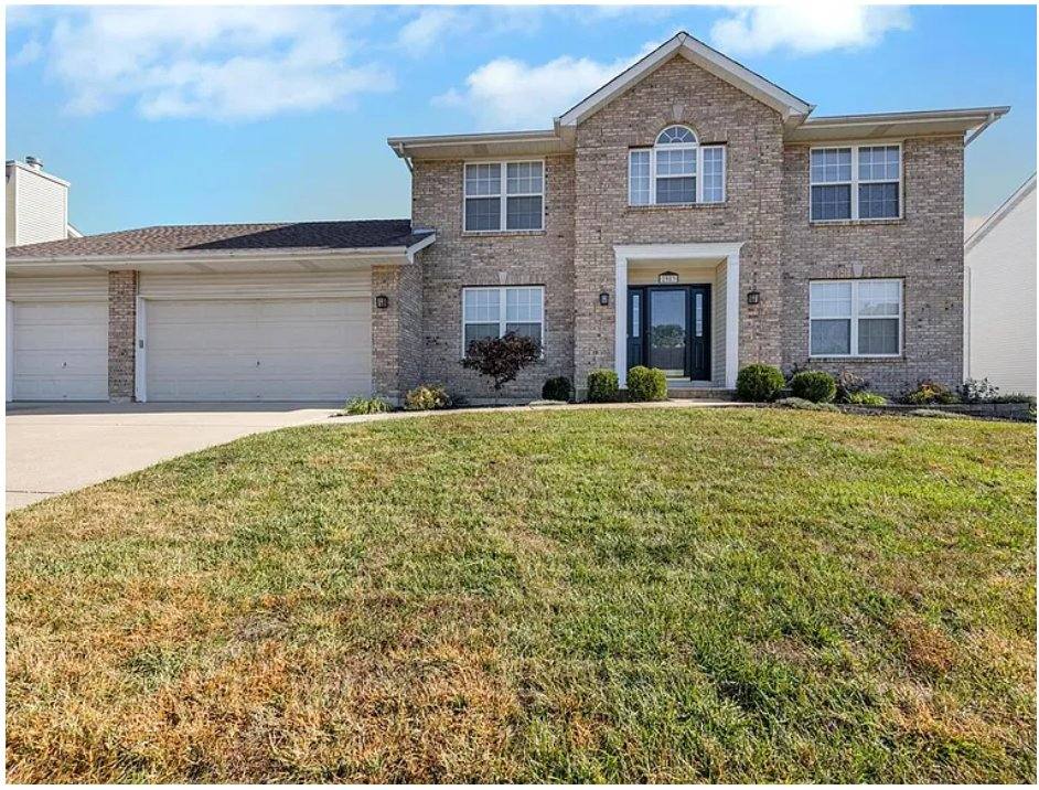 House for rent at 2983 Middlesburg Dr, O Fallon, MO 63366