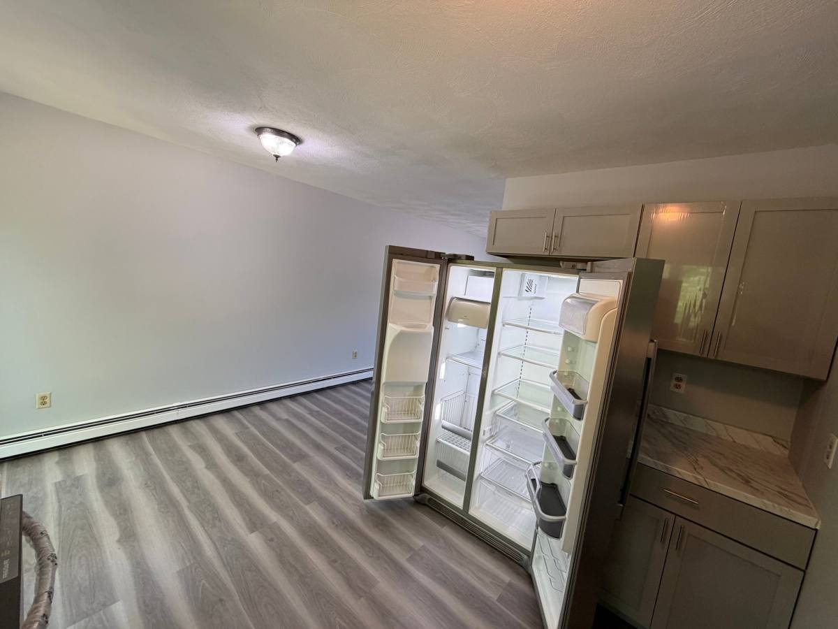 Townhouse for rent at 28 Riverdale Ave #B, West Warwick, RI 02893