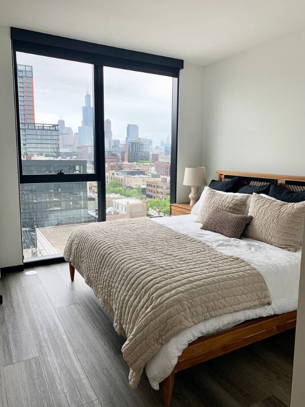 Apartment for rent at 1450 W Randloph, Chicago, IL 60607