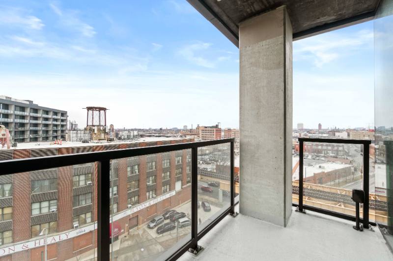Apartment for rent at 1450 W Randloph, Chicago, IL 60607