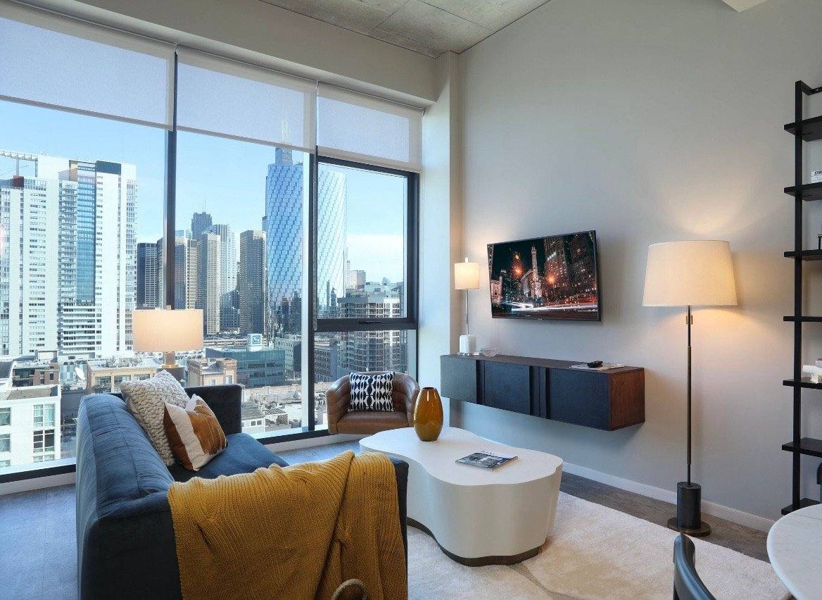 Apartment for rent at 900 W Washington, Chicago, IL 60607