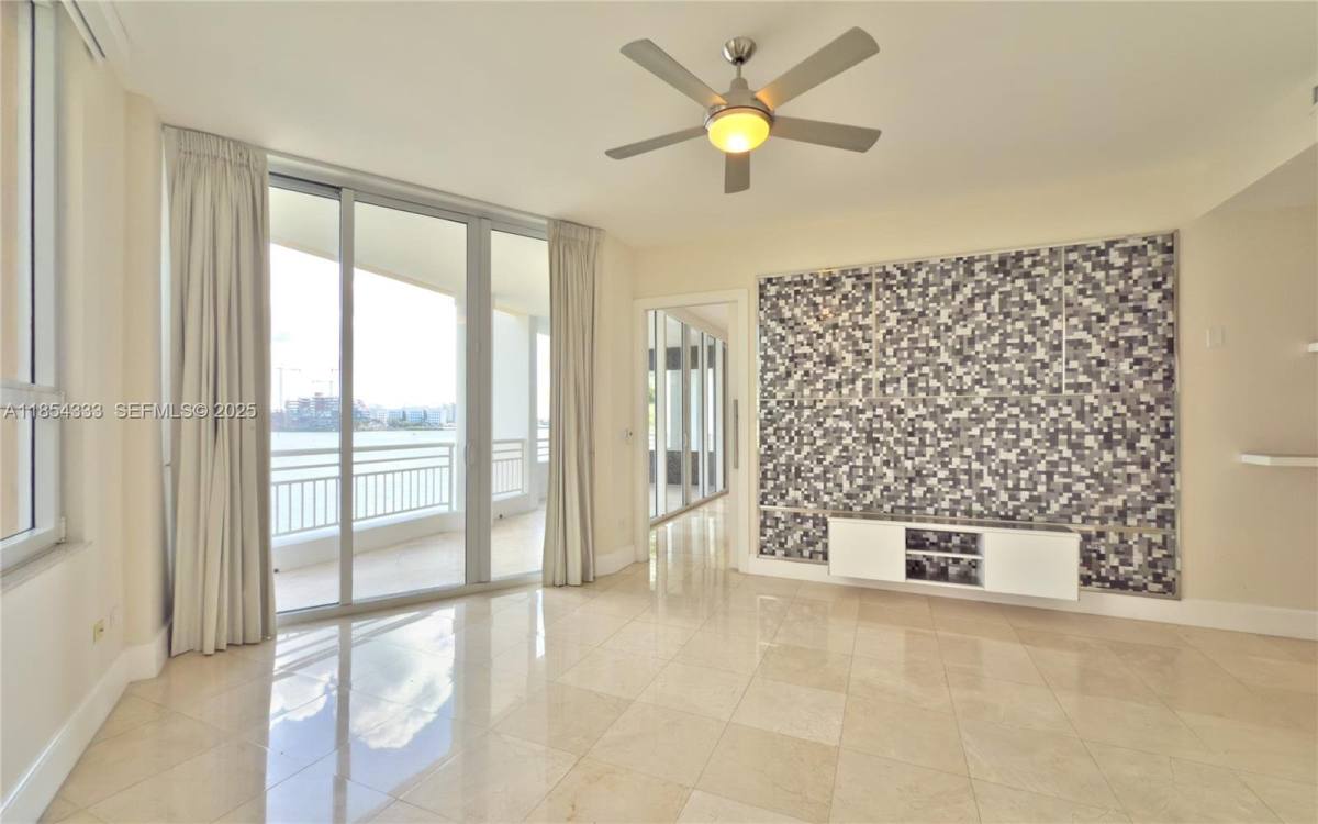 Condo for rent at 848 Brickell Key Dr #306, Miami, FL 33131