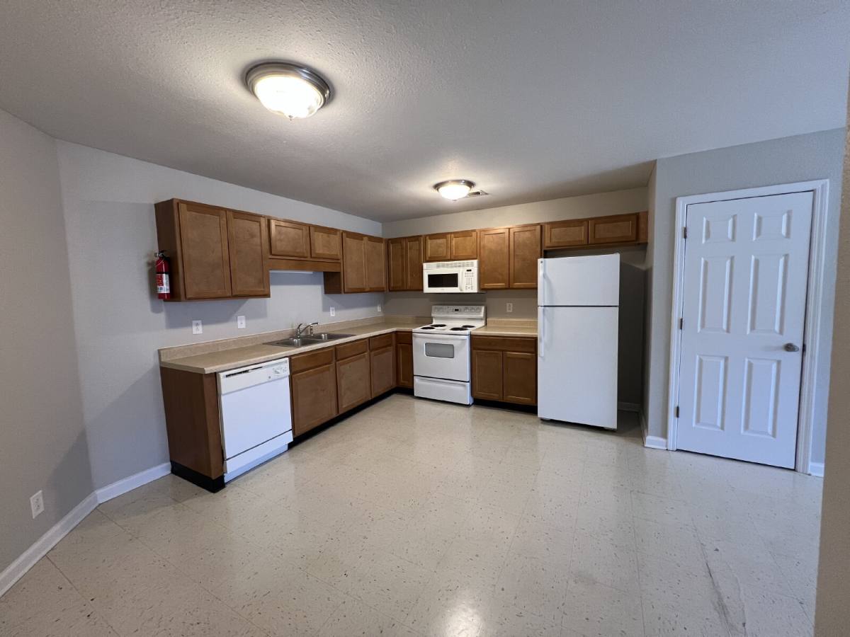 Townhouse for rent at 9063 Pembroke Oak Grove Rd #1E, Oak Grove, KY 42262