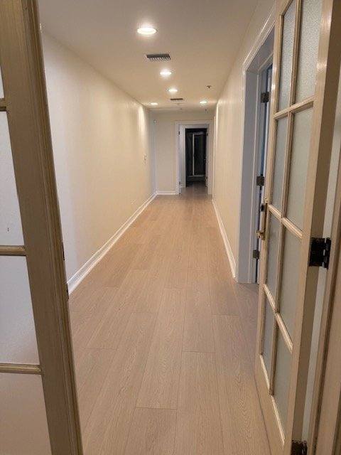 Apartment for rent at 2618 N Vermont Ave #PRIVATE Residence, Los Angeles, CA 90027