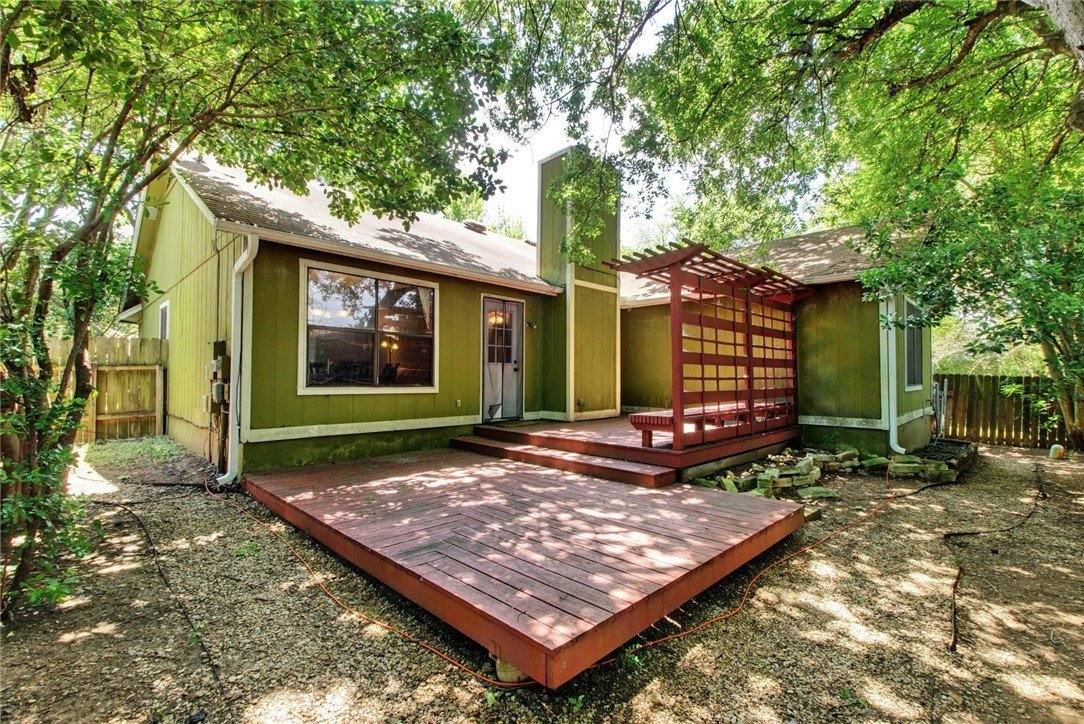 House for rent at 9904 Briar Ridge Dr, Austin, TX 78748