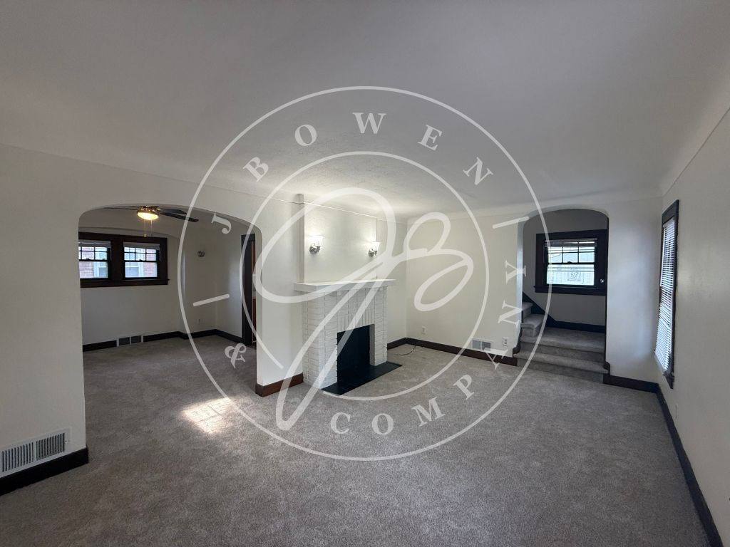 House for rent at 446 W Capistrano Ave, Toledo, OH 43612