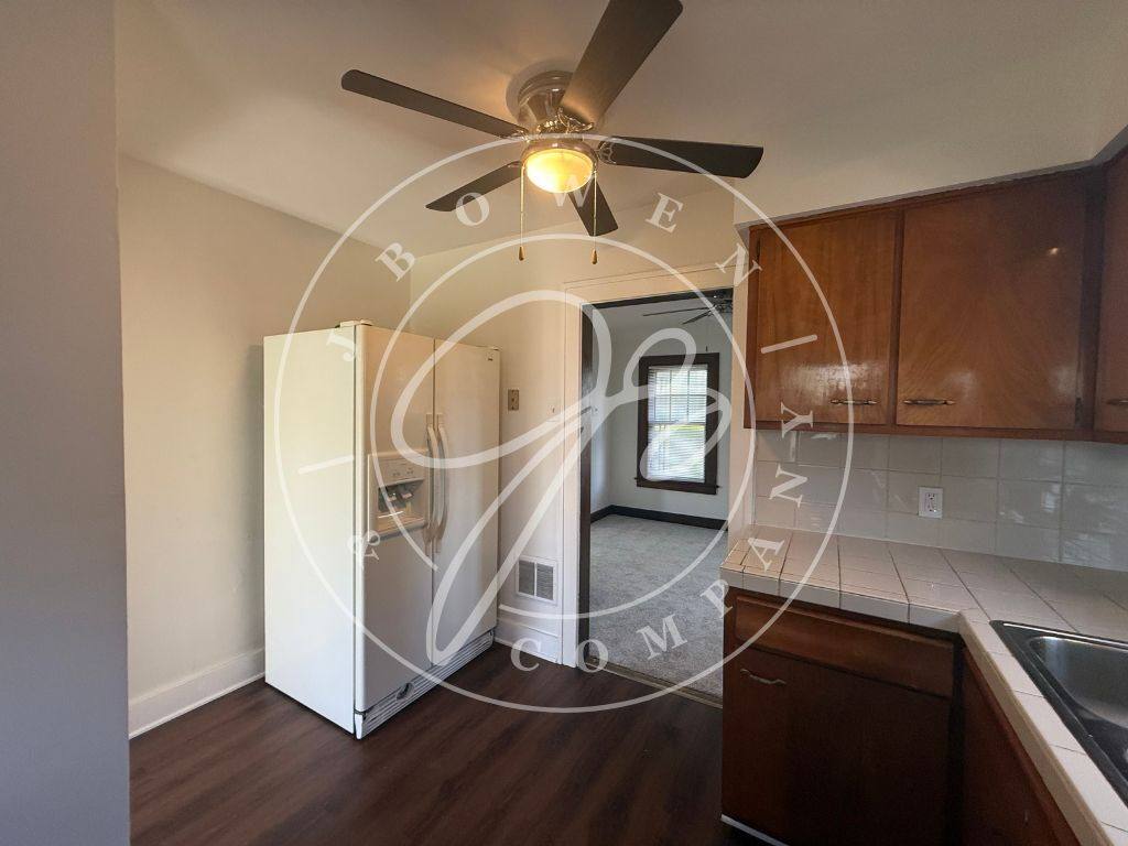 House for rent at 446 W Capistrano Ave, Toledo, OH 43612