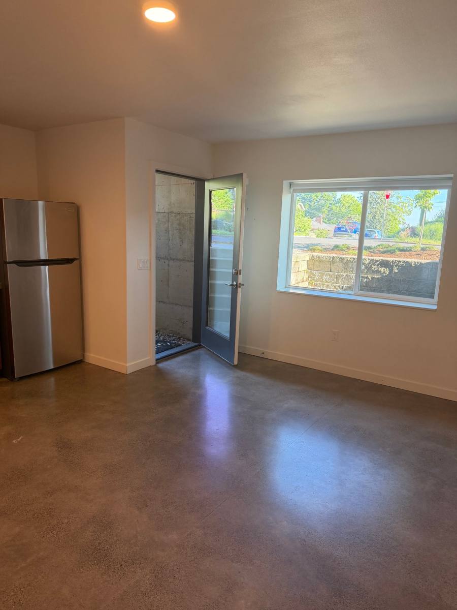Apartment for rent at 1755 NE Skidmore #B, Portland, OR 97211